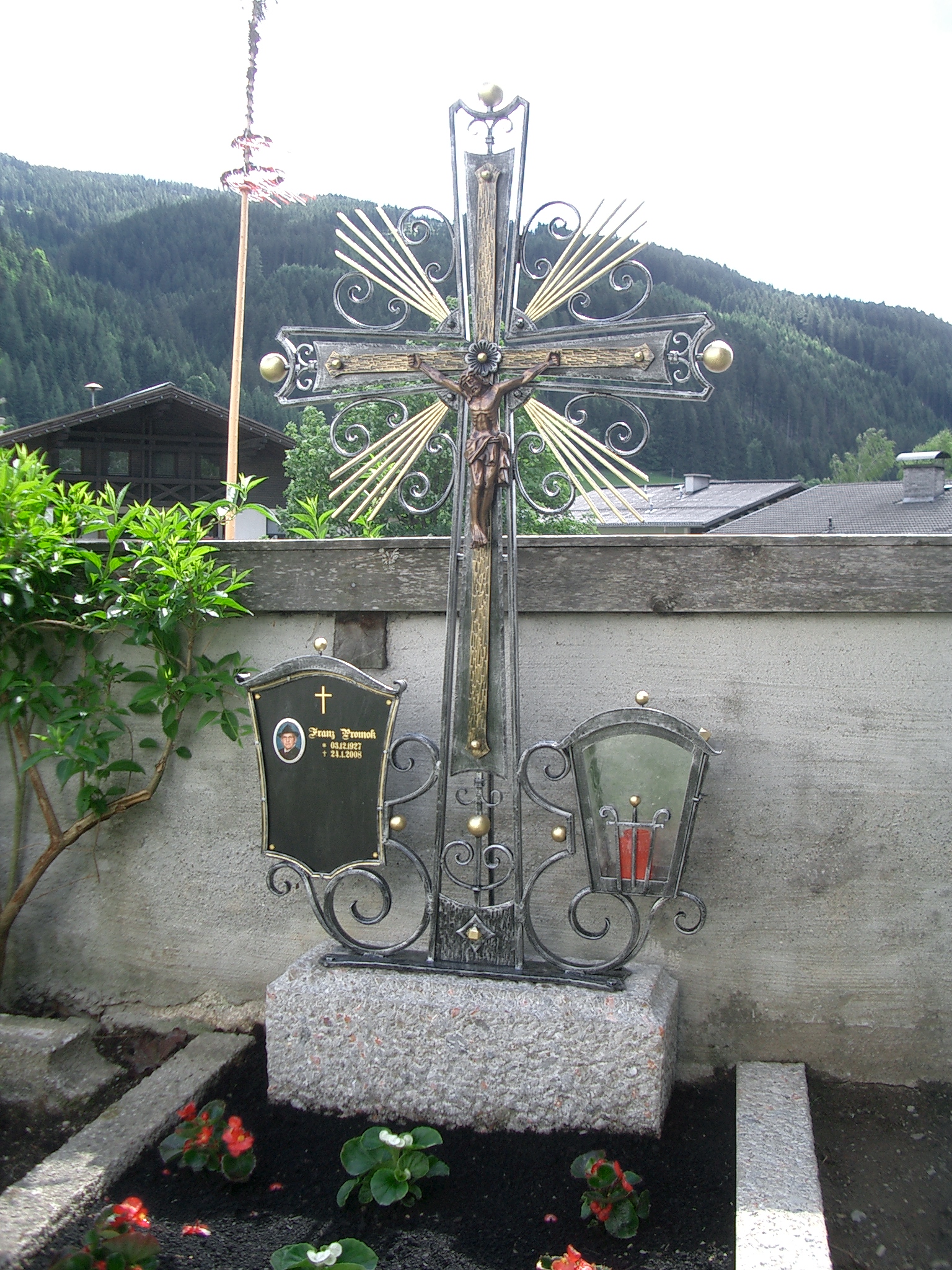 Grabkreuze Schlosserei Radstadt Pongau 13